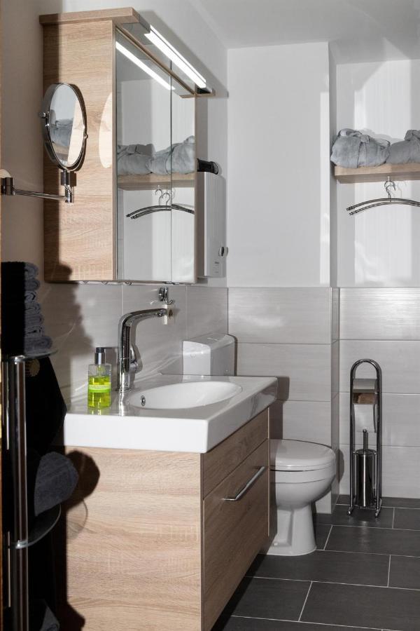 Bit-City Studio Und Appartement Bitburg Buitenkant foto