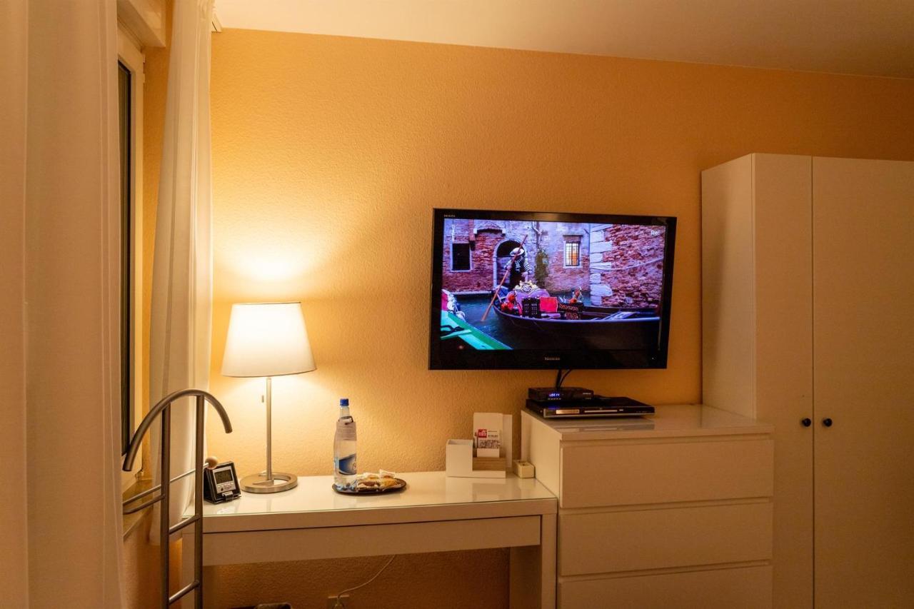 Bit-City Studio Und Appartement Bitburg Buitenkant foto